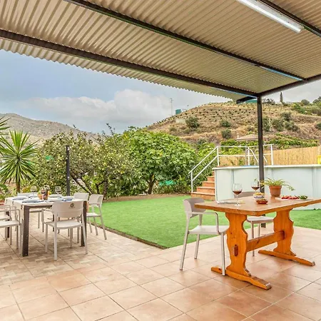 3 Bedroom Stunning In Holiday home *