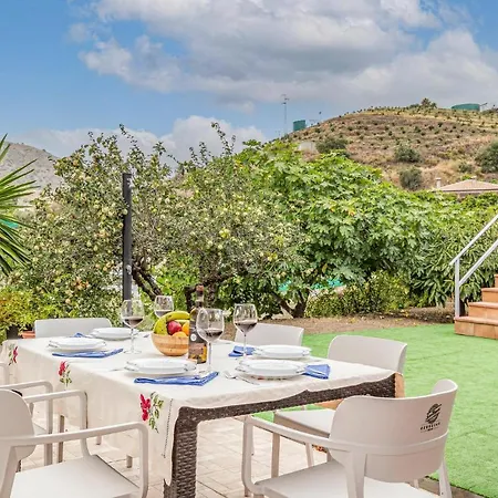 Holiday home 3 Bedroom Stunning In *
