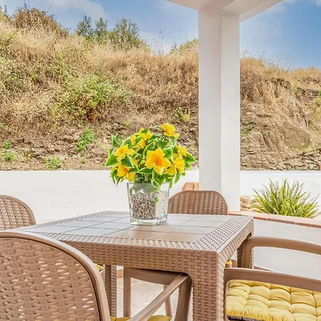Holiday home 3 Bedroom Stunning In